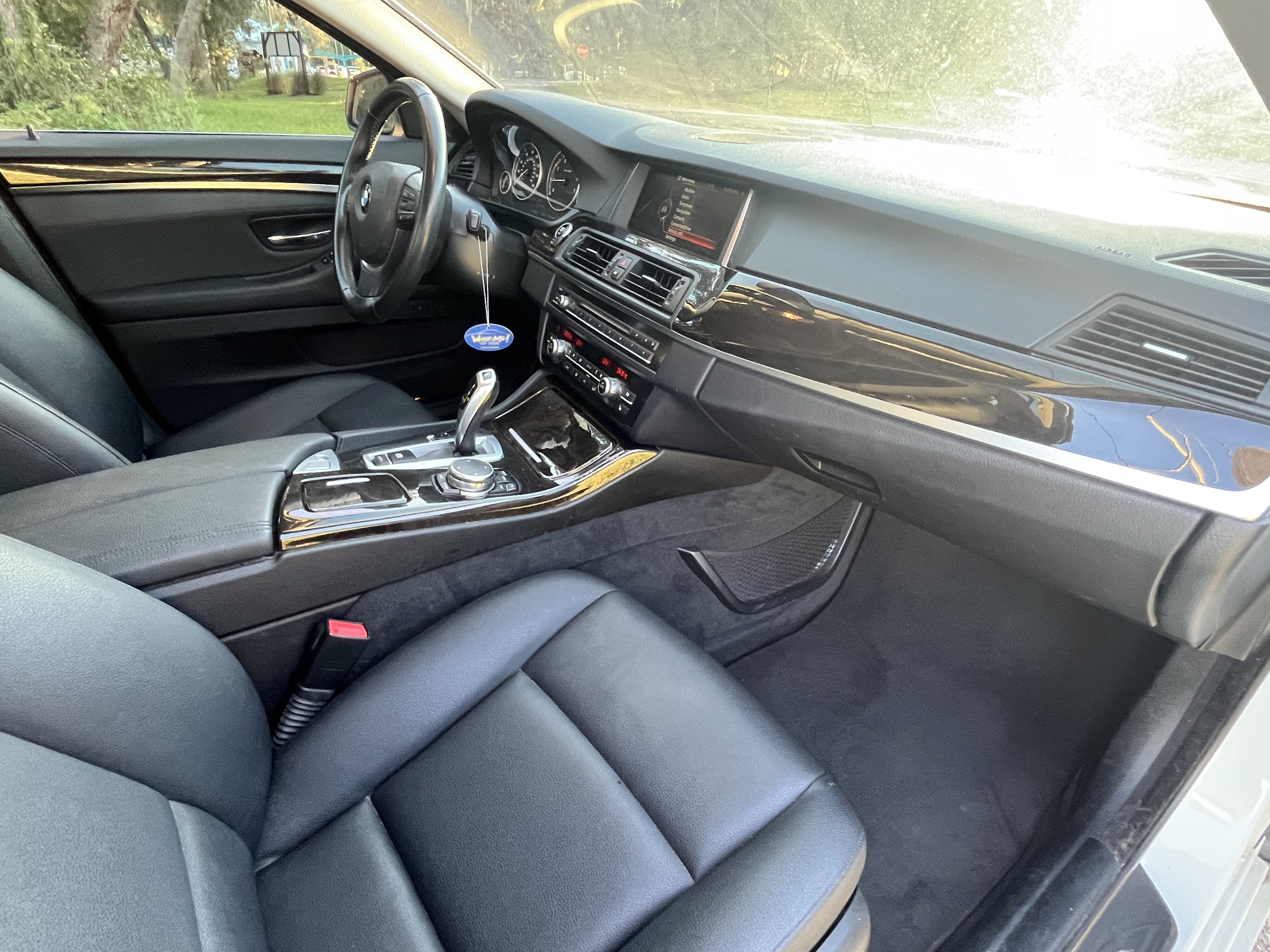 Used 2015 BMW 528i Sedan RWD image 17
