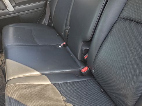 Used 2016 Toyota 4Runner Limited image 12