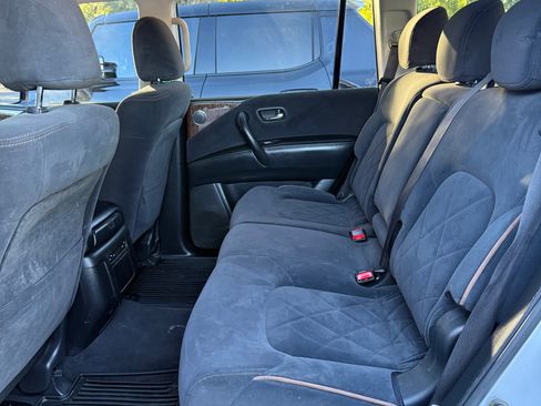 Used 2017 Nissan Armada SV image 14