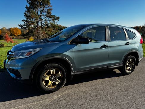 Used 2015 Honda CR-V LX image 6