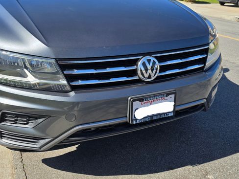 Used 2019 Volkswagen Tiguan S w/ Driver Assistance Package image 4