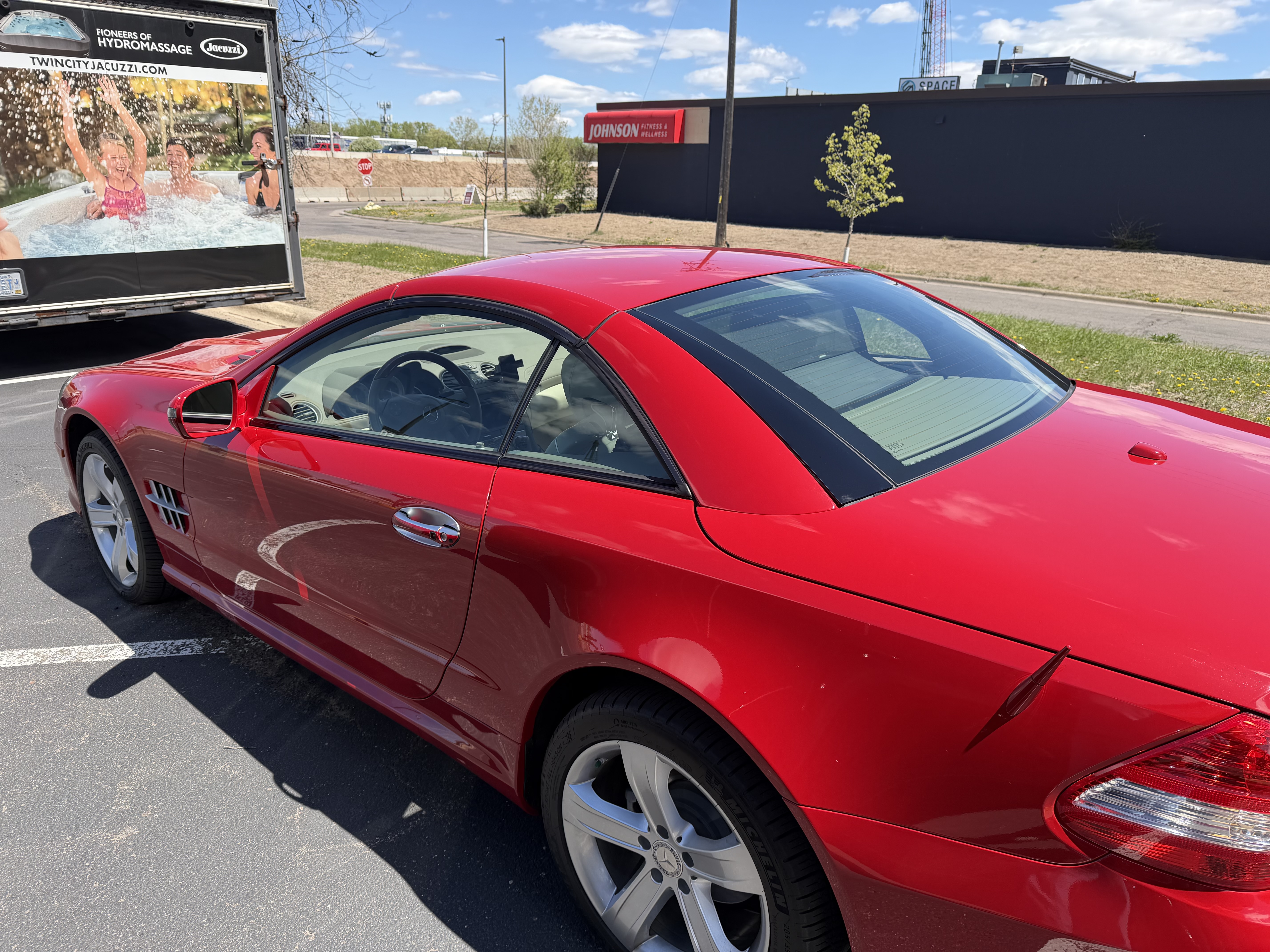 Used 2009 Mercedes-Benz SL 550 image 2
