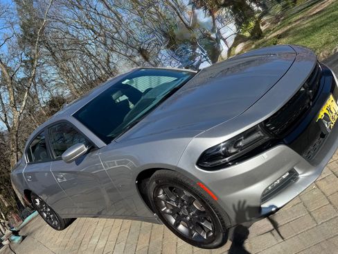 Used 2018 Dodge Charger GT AWD/4WD image 9
