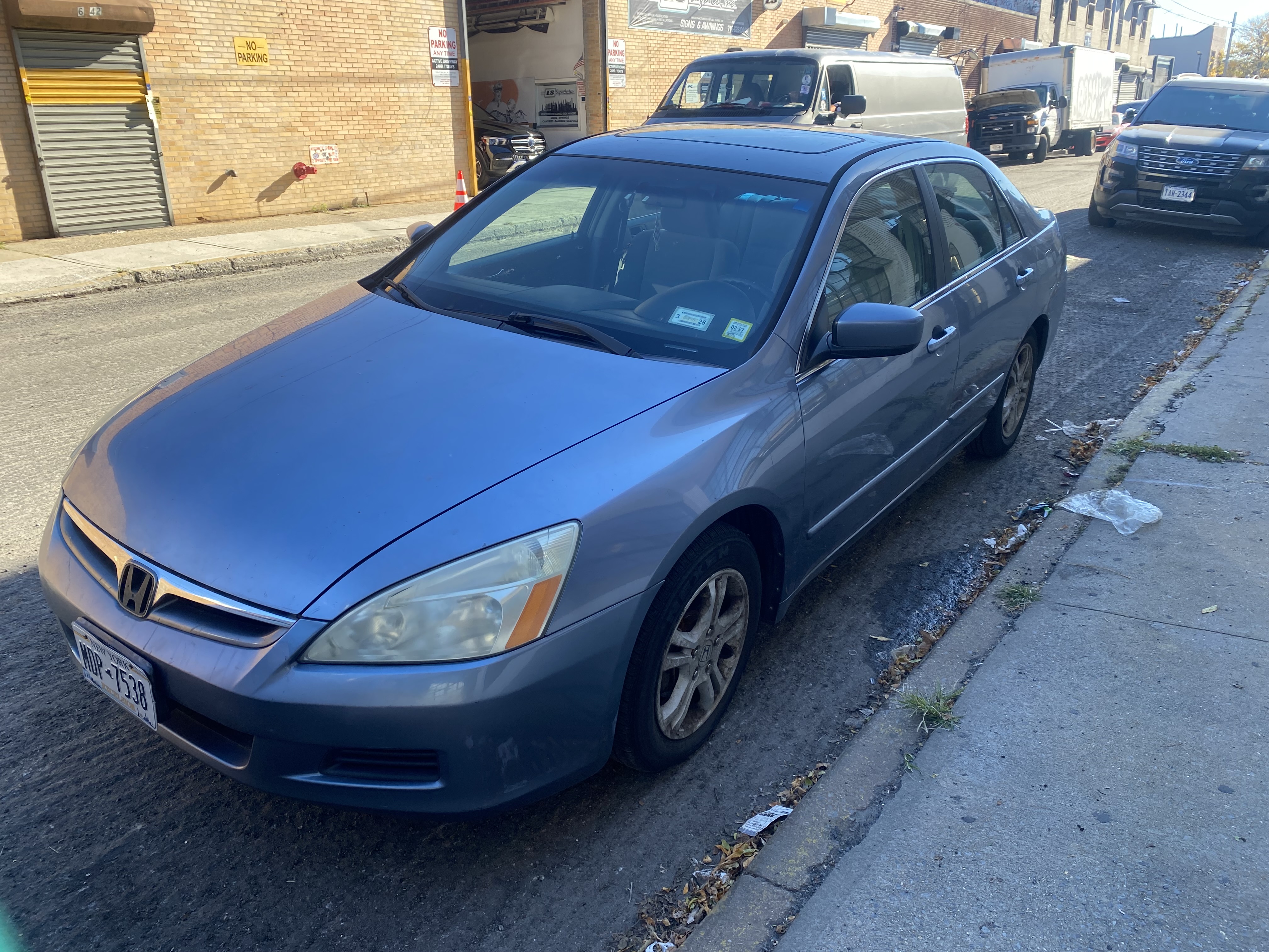 Used 2007 Honda Accord EX image 2