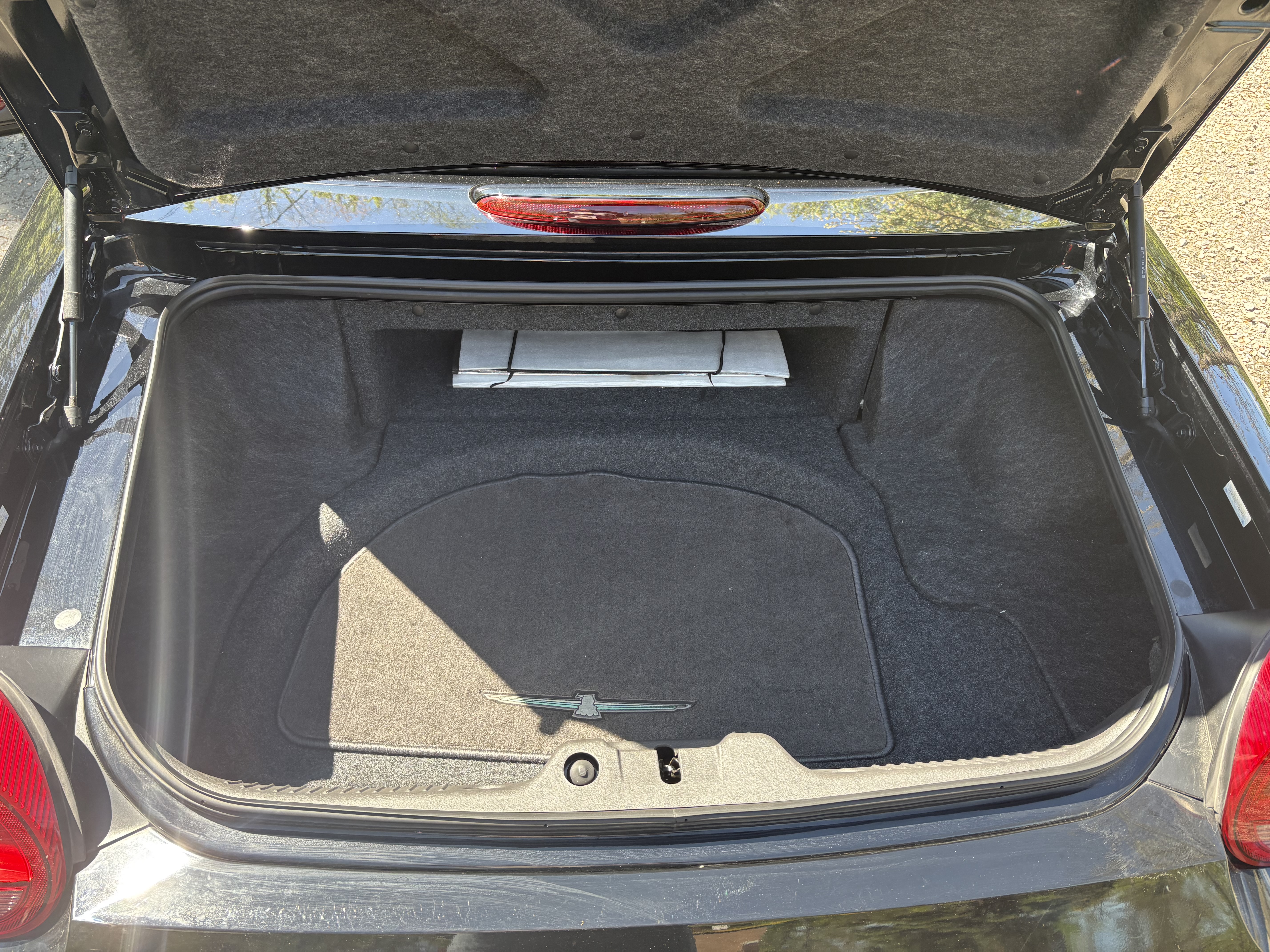 Used 2002 Ford Thunderbird RWD image 11