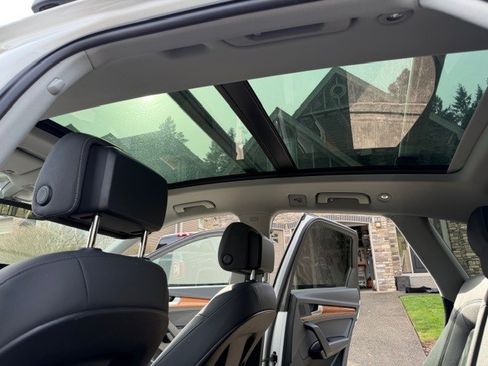 Used 2021 Audi Q5 2.0T Premium w/ Convenience Package image 19