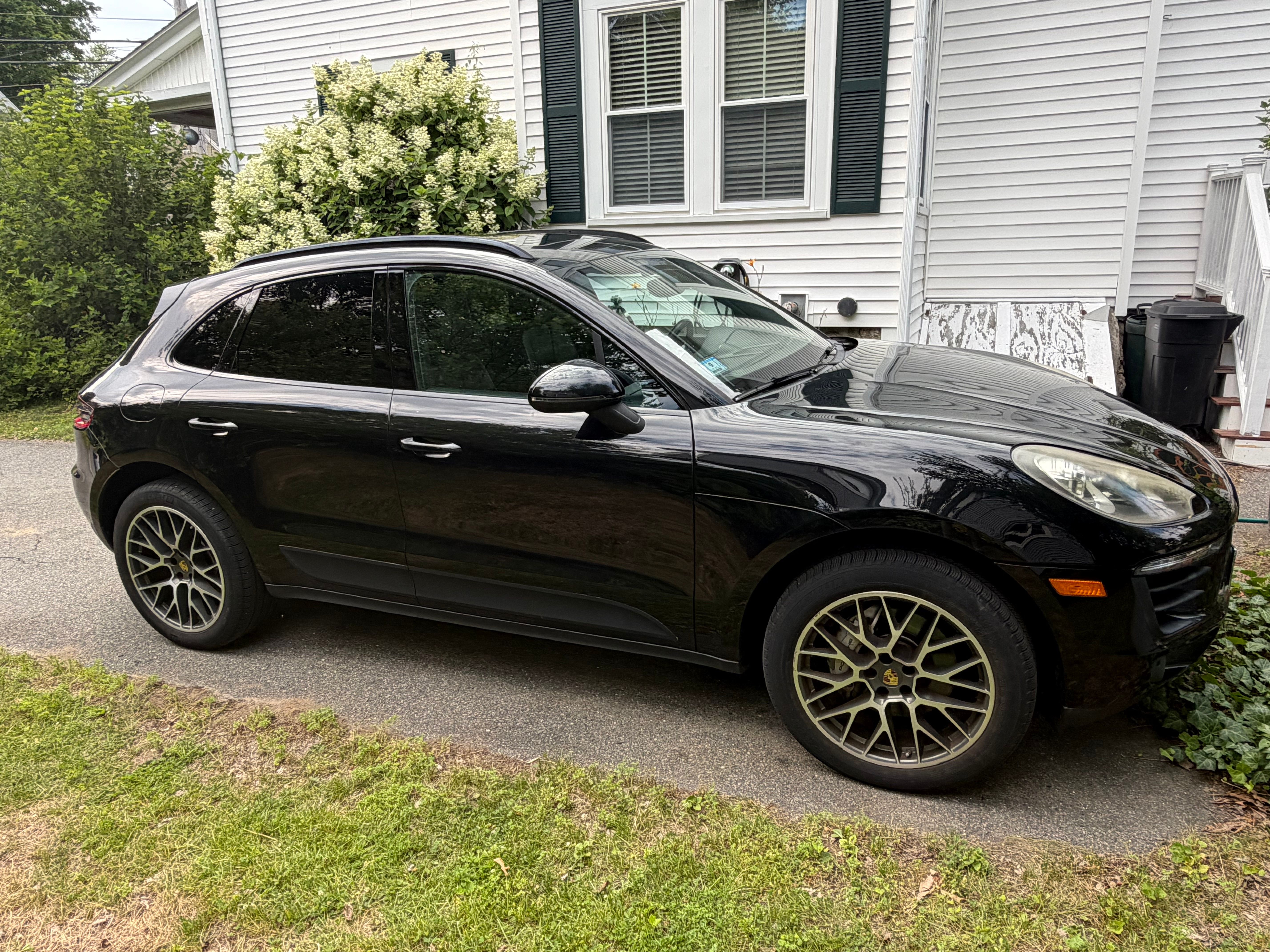 Used 2016 Porsche Macan S AWD/4WD image 5