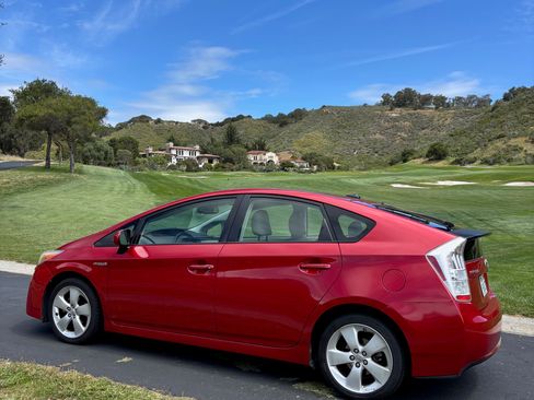 Used 2010 Toyota Prius Five image 10