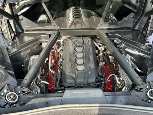 Used 2023 Chevrolet Corvette Stingray Coupe w/ 1LT image 5