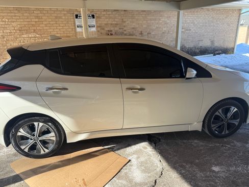 Used 2019 Nissan Leaf SV Plus w/ SV Plus Technology Package image 5