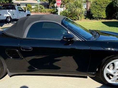 Used 2003 Porsche Boxster Cabriolet 2D image 4