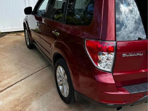 Used 2012 Subaru Forester 2.5X Premium image 11