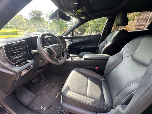 Used 2024 Lexus RX 350 Premium Plus w/ Convenience Package FWD image 6