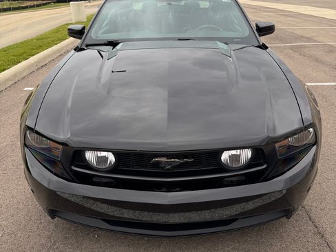 Used 2012 Ford Mustang GT Premium RWD image 4