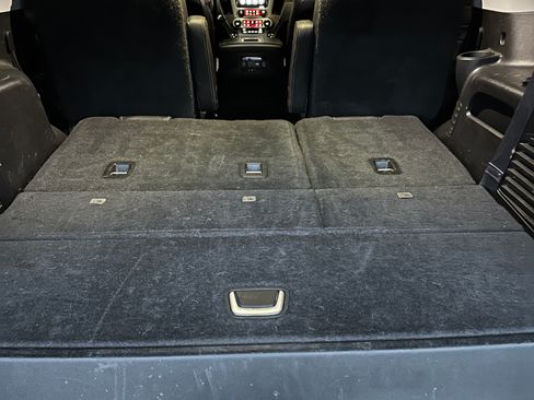 Used 2015 GMC Yukon Denali w/ Touring Package image 10