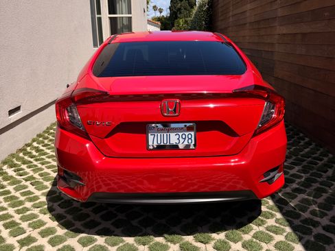 Used 2016 Honda Civic LX image 4