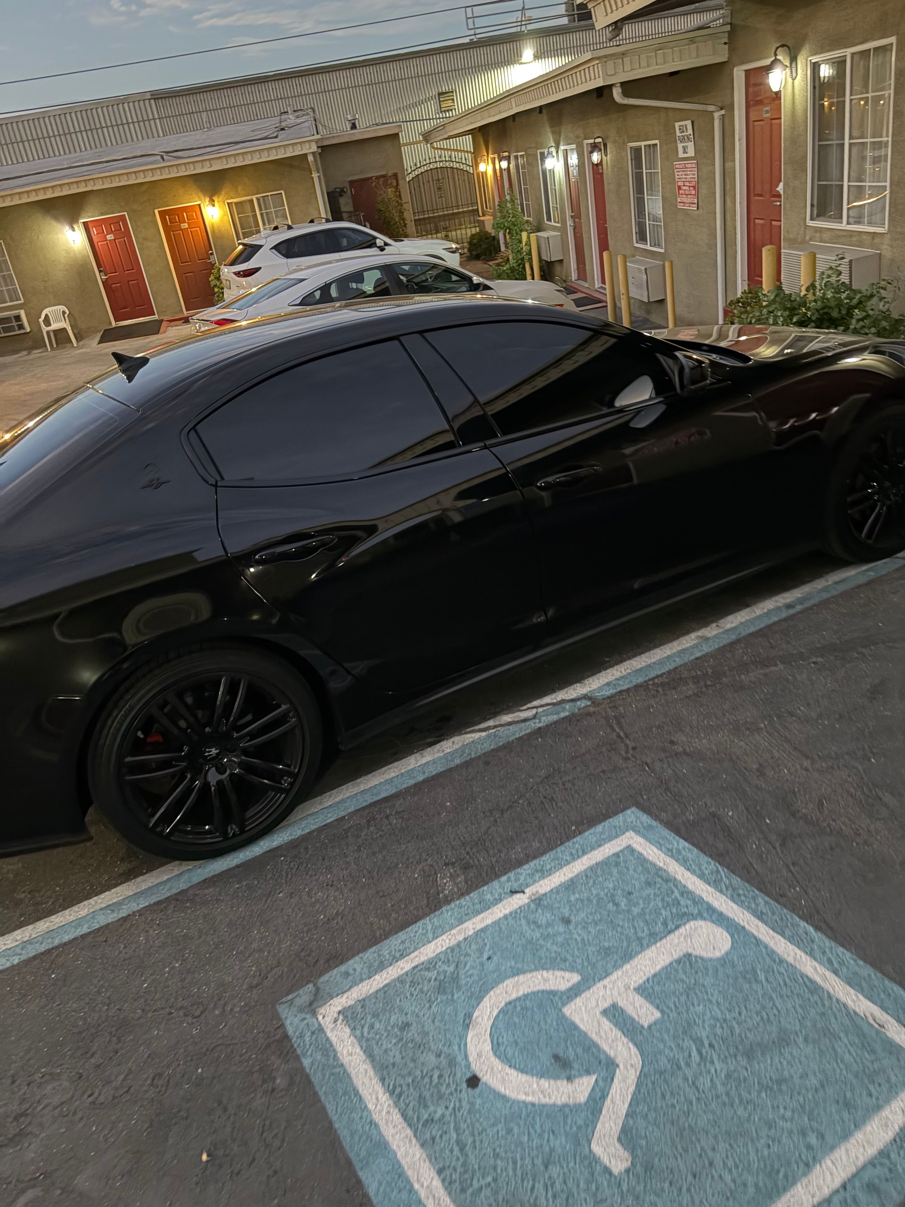 Used 2018 Maserati Ghibli RWD image 4