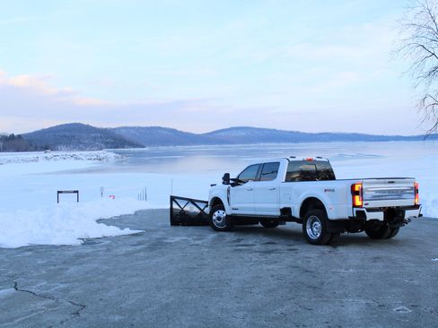 Used 2024 Ford F450 Limited w/ FX4 Off-Road Package image 8