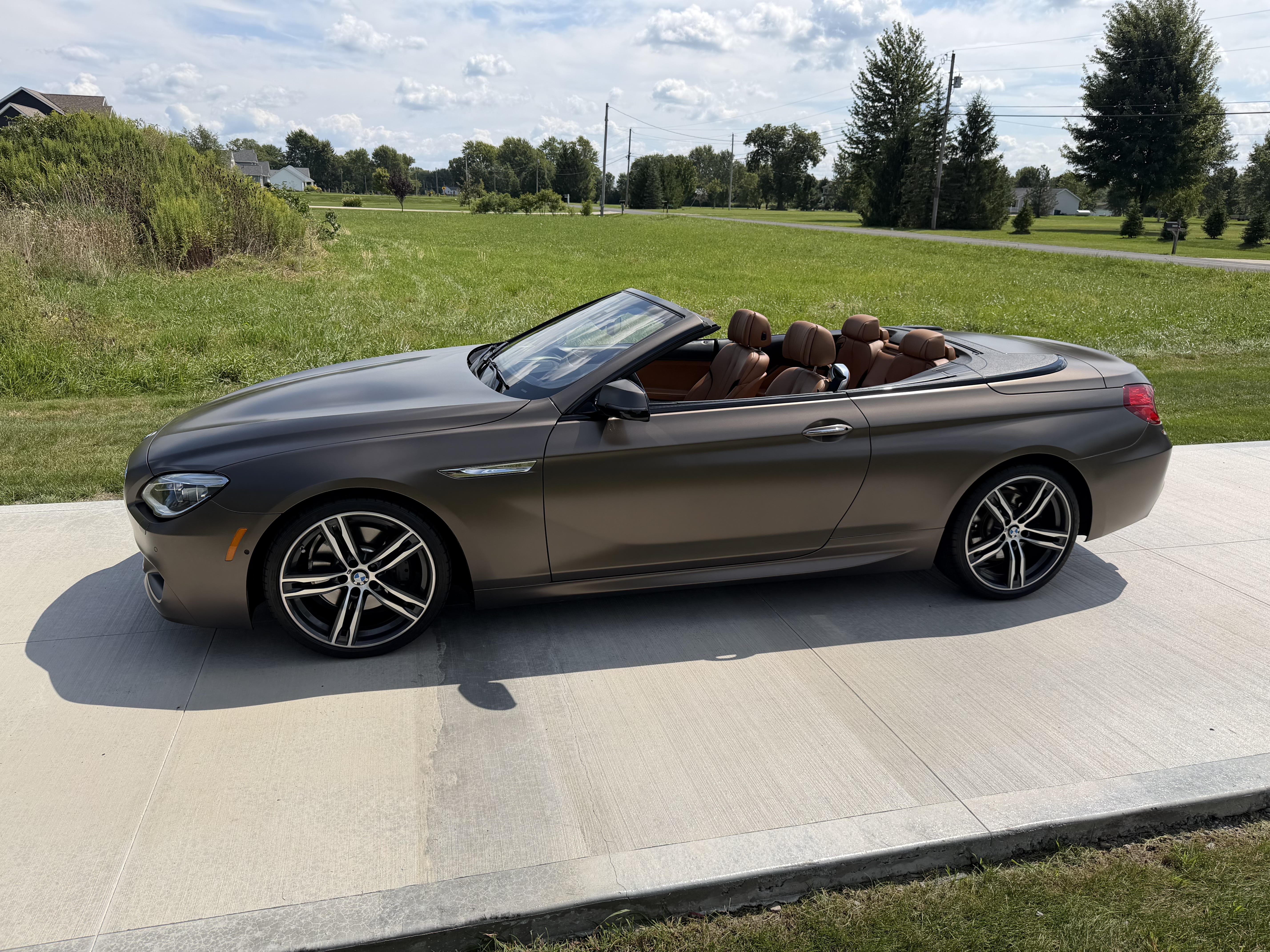 Used 2018 BMW 640i Convertible RWD image 1