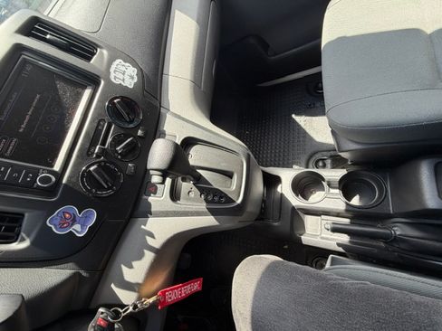 Used 2020 Nissan NV200 SV FWD image 10