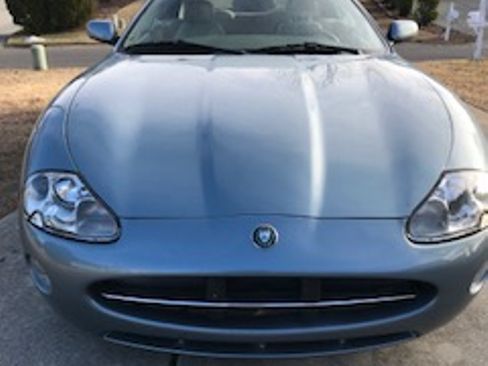 Used 2005 Jaguar XK8 Convertible image 9