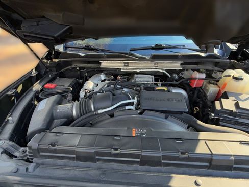 Used 2020 GMC Sierra 2500 Denali w/ Denali Ultimate Package image 8