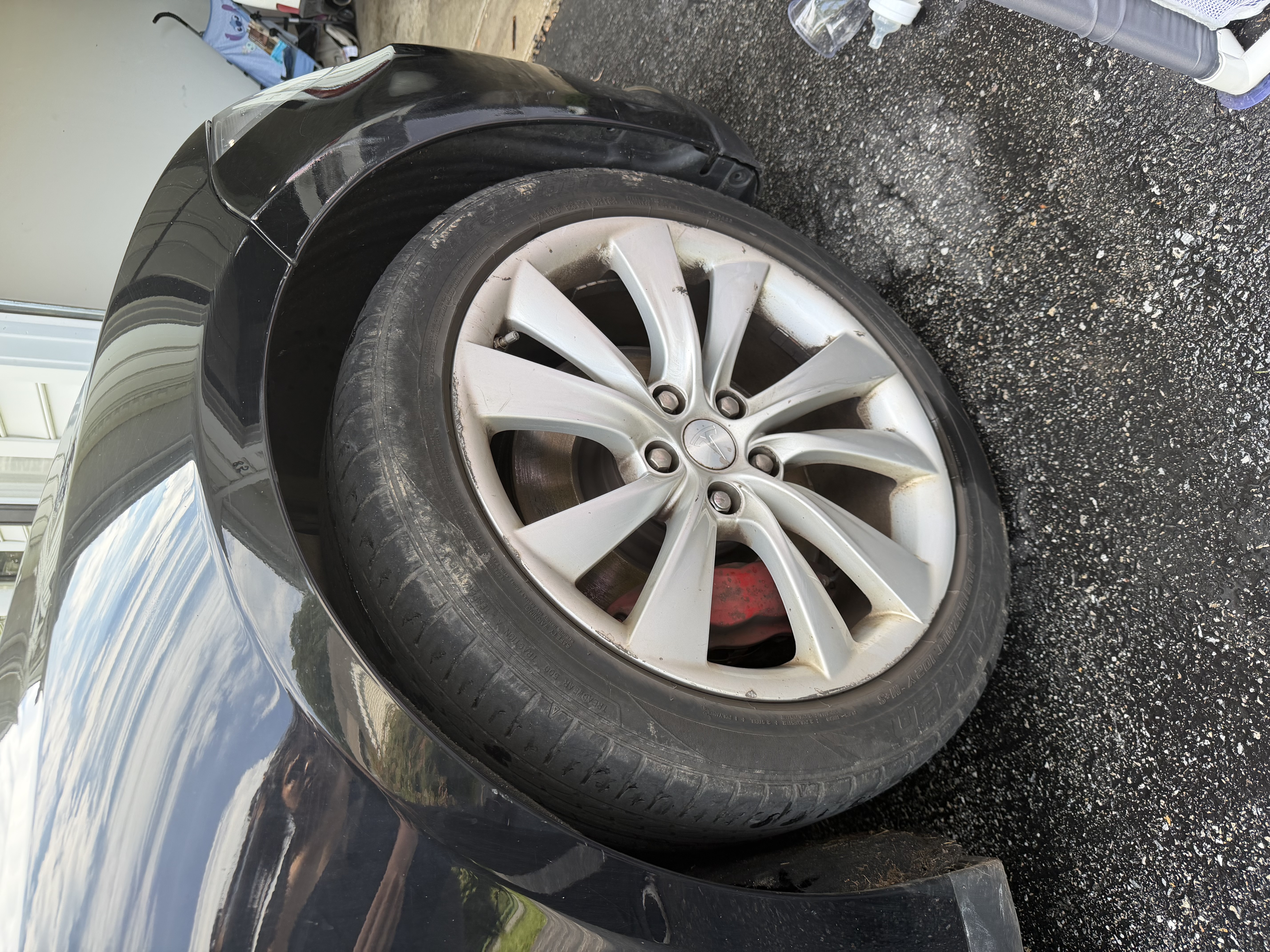 Used 2014 Tesla Model S 60 RWD image 5