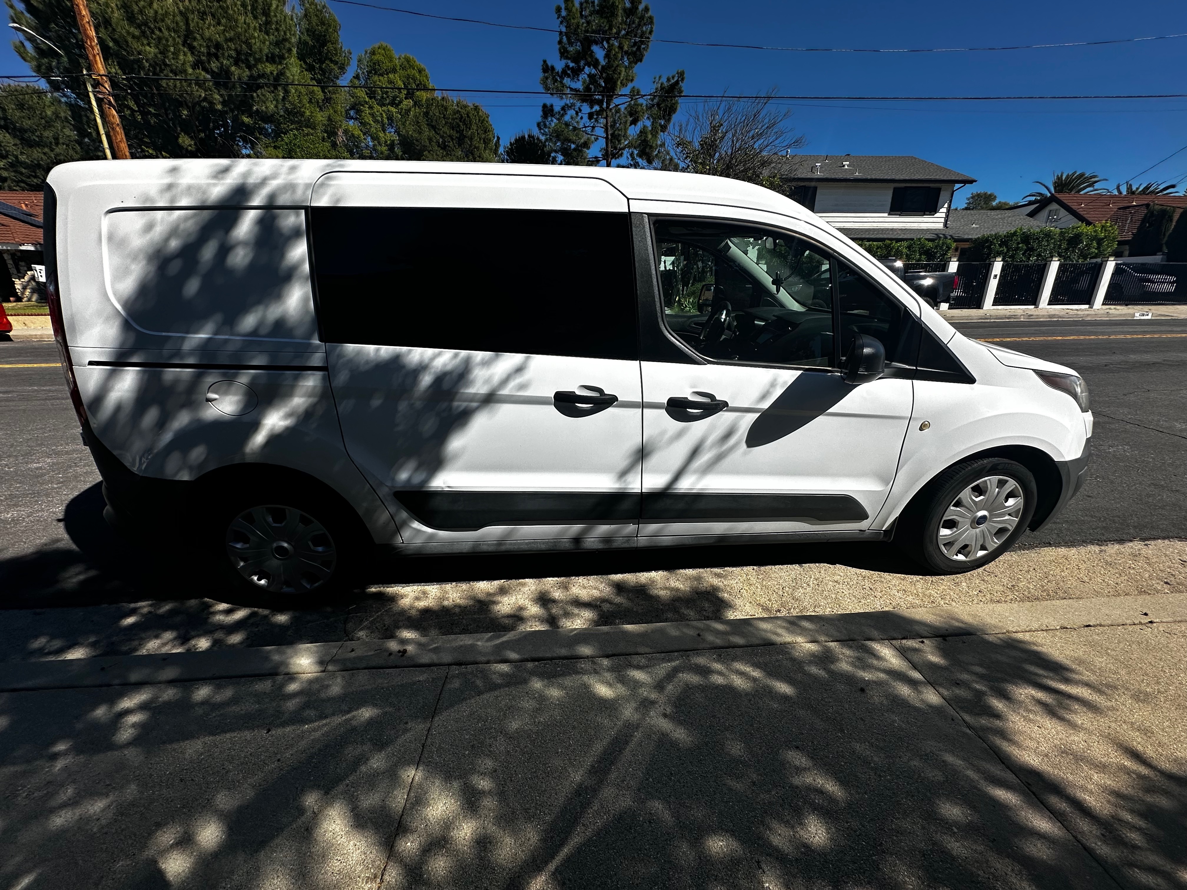 Used 2016 Ford Transit Connect XL FWD image 8