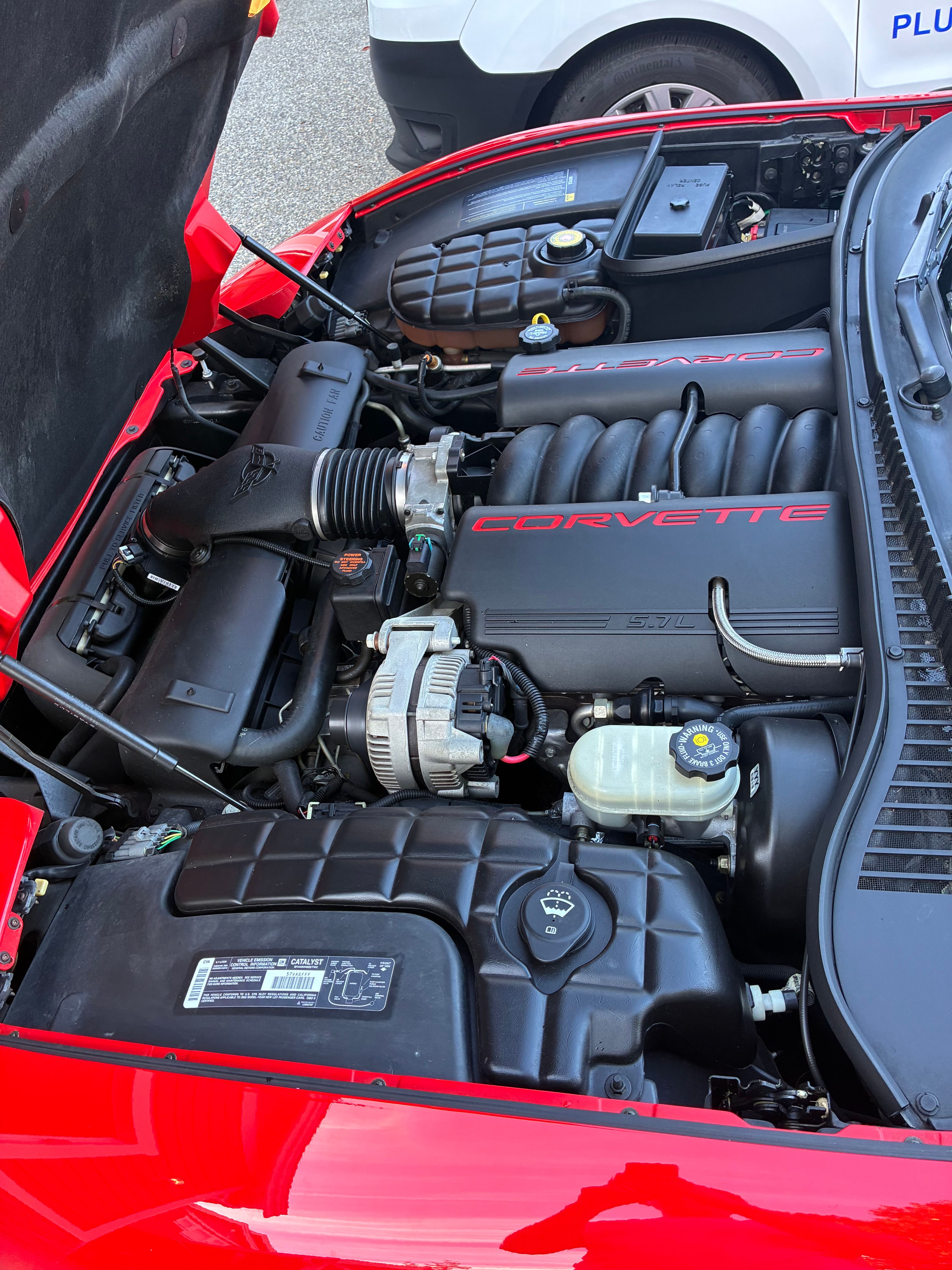 Used 2002 Chevrolet Corvette Coupe RWD image 11