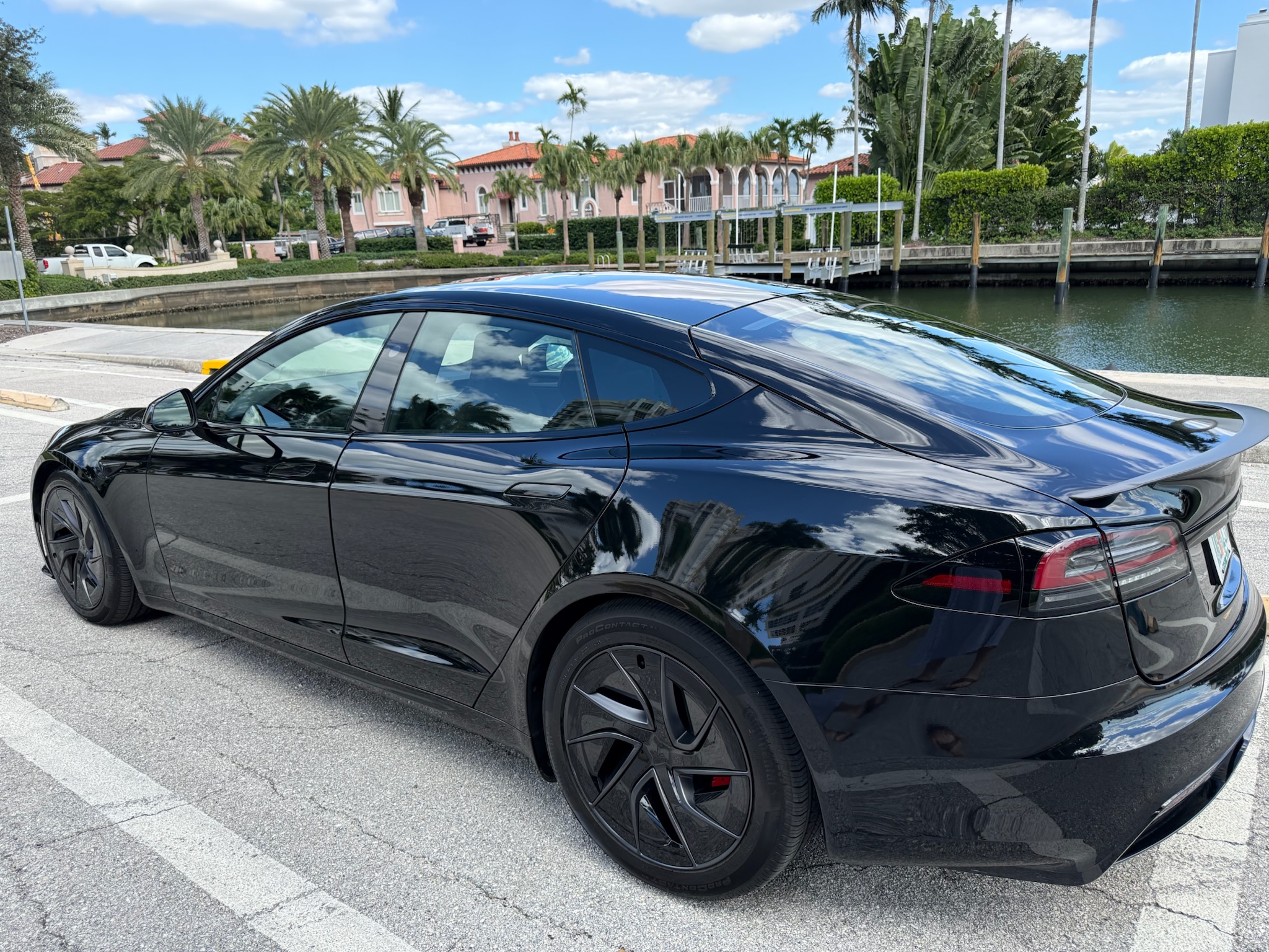 Used 2026 Tesla Model S Plaid AWD/4WD image 5