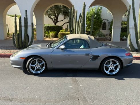 Used 2004 Porsche Boxster RWD image 11