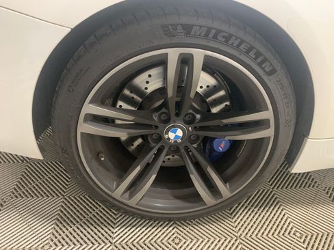 Used 2015 BMW M4 Coupe 2D image 15