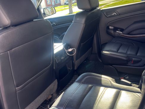 Used 2015 Chevrolet Tahoe 4WD image 12