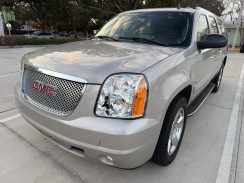 Used 2007 GMC Yukon XL Denali image 6