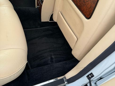 Used 2005 Bentley Arnage RL RWD image 16