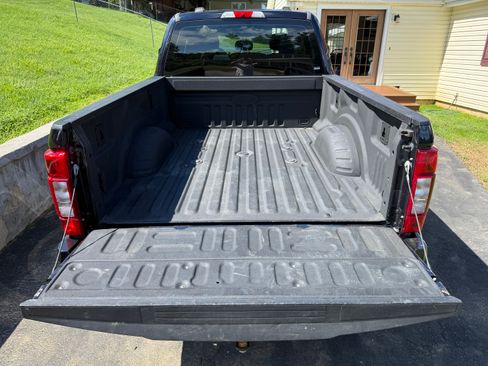 Used 2022 Ford F250 XL w/ STX Appearance Package AWD/4WD image 15