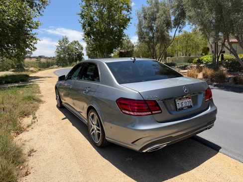 Used 2014 Mercedes-Benz E 350 Sedan image 5