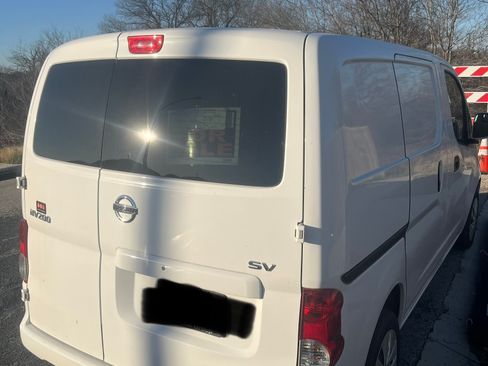 Used 2020 Nissan NV200 SV w/ Back Door Glass Package image 1