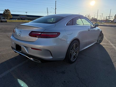 Used 2018 Mercedes-Benz E 400 Coupe image 6