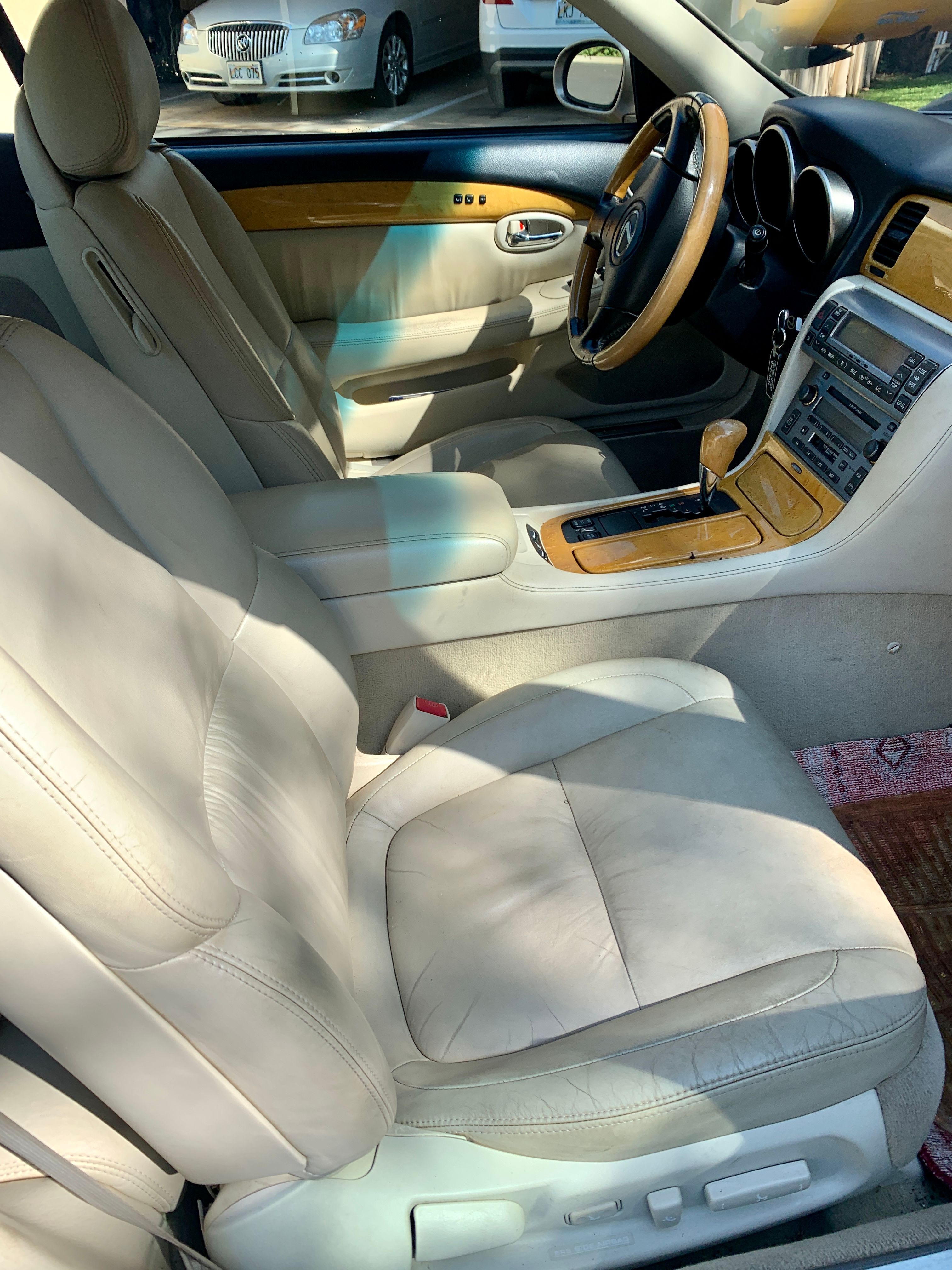 Used 2002 Lexus SC 430 Convertible RWD image 8