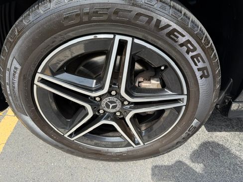 Used 2022 Mercedes-Benz GLE 350 4MATIC image 18