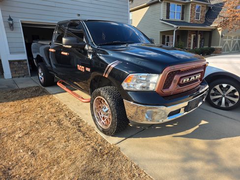 Used 2013 RAM 1500 Big Horn image 1