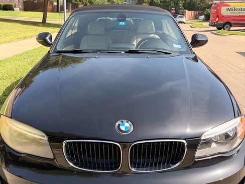 Used 2013 BMW 128i Convertible RWD image 6