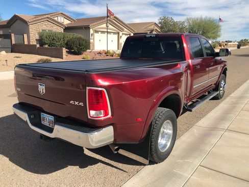 Used 2018 RAM 3500 Laramie image 4