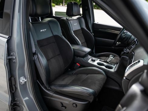 Used 2020 Jeep Grand Cherokee SRT w/ Trailer Tow Group IV image 30