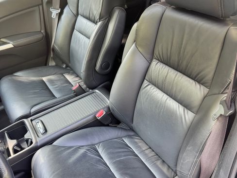Used 2014 Honda CR-V EX-L image 16