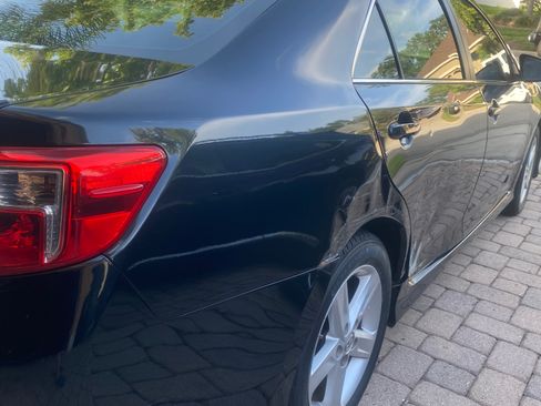 Used 2013 Toyota Camry SE w/ Leather Pkg FWD image 16