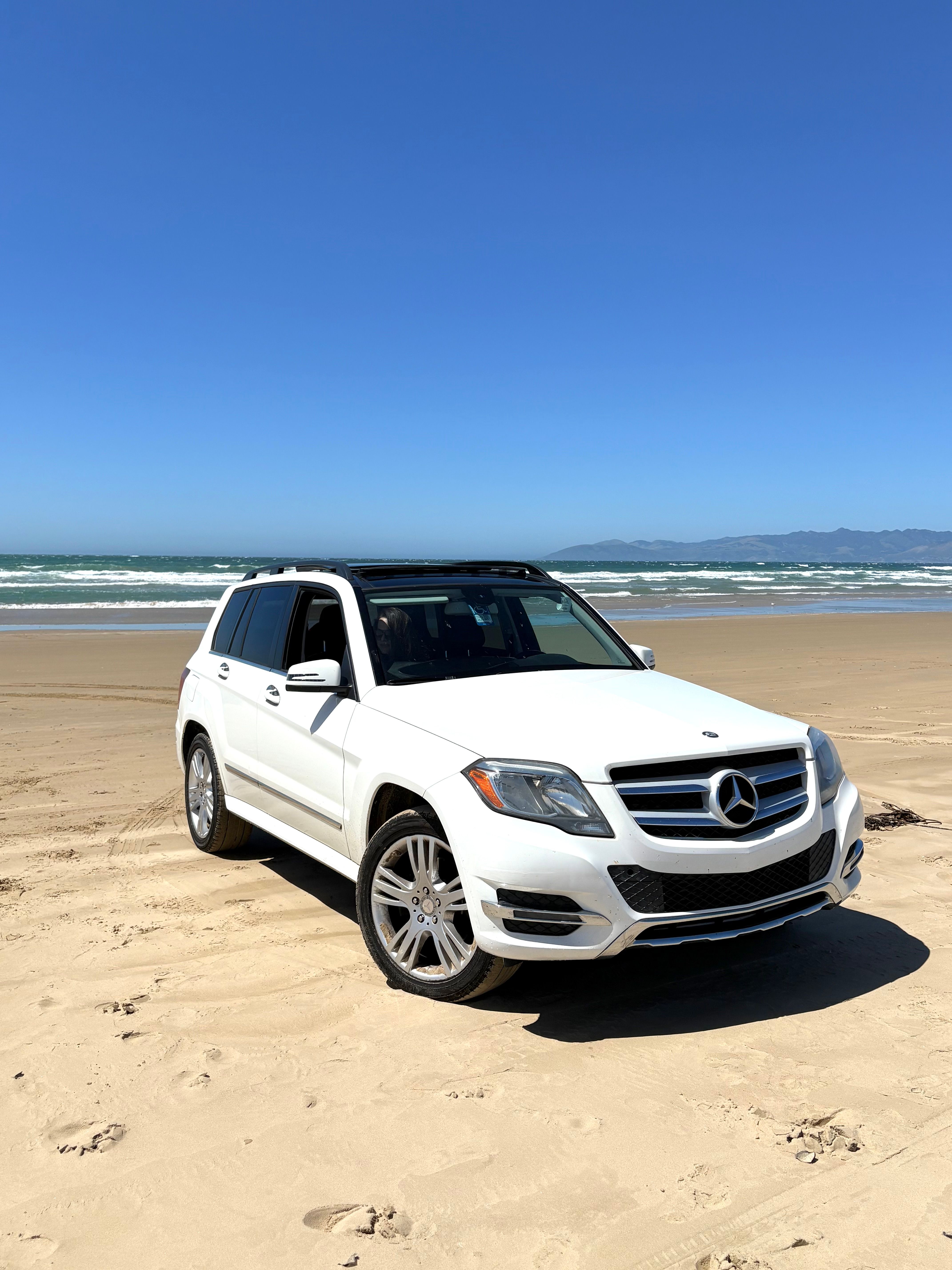 Used 2013 Mercedes-Benz GLK 250 BlueTEC 4MATIC image 1