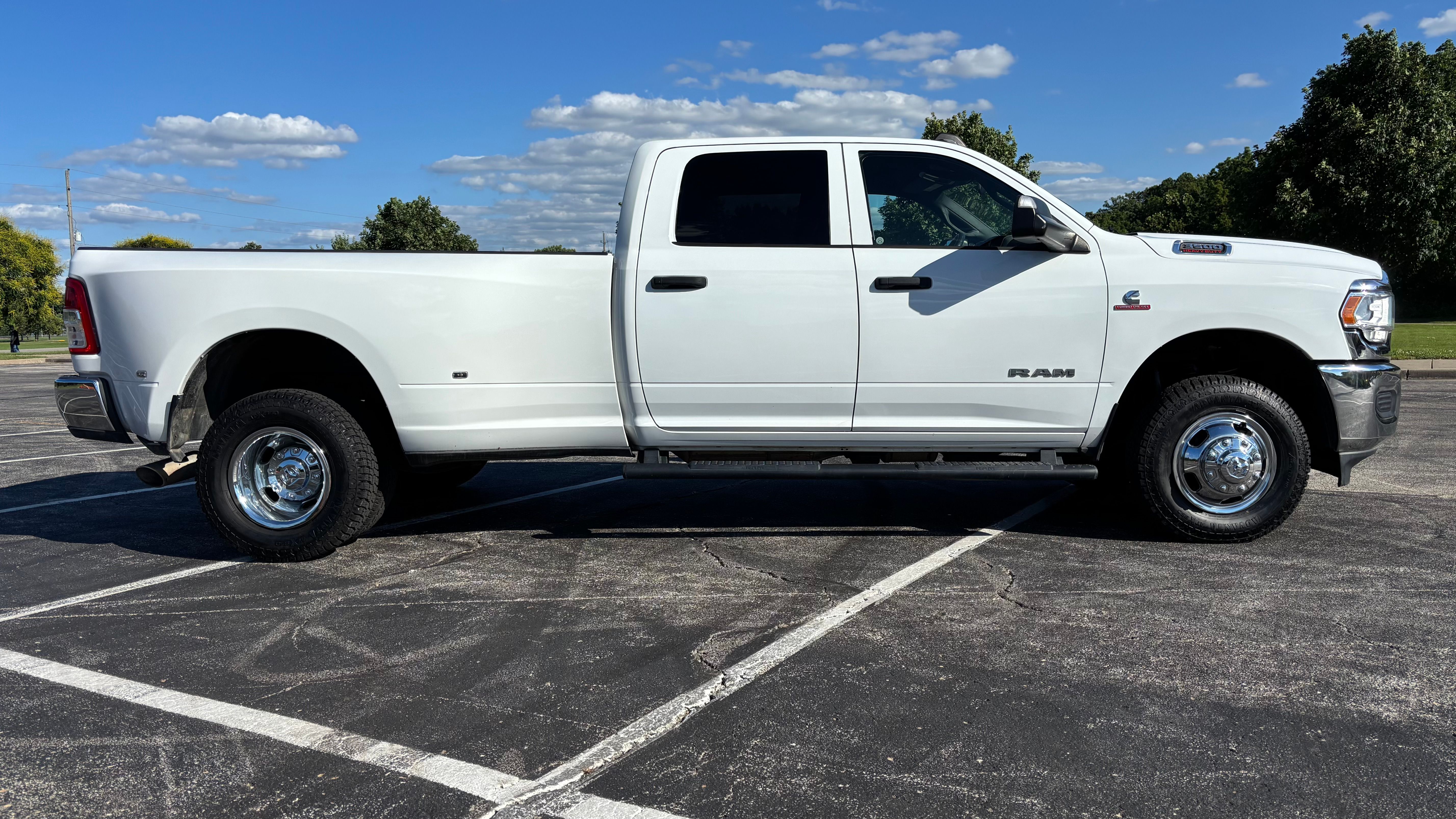Used 2021 RAM 3500 Tradesman AWD/4WD image 2
