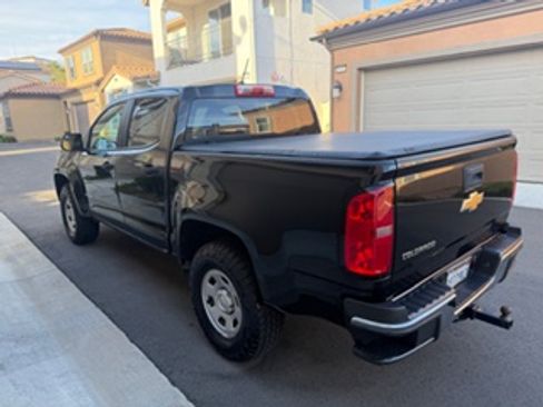 Used 2018 Chevrolet Colorado W/T w/ WT Convenience Package image 12